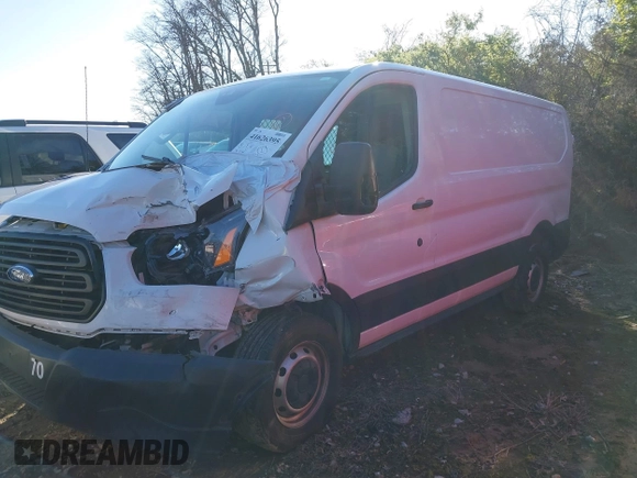 2019 Ford Transit with VIN 1FTYE1ZM9KKB37770, listed as a IAAI auction lot 41626395 with 71,214 mi miles. Bid and sale history available at carsss.com. Image 2.