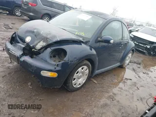 2003 Volkswagen New Beetle Coupe GL with VIN 3VWBK21C03M437759, listed as a IAAI auction lot 41573282 with 73,493 mi miles. Bid and sale history available at carsss.com. Image 2.