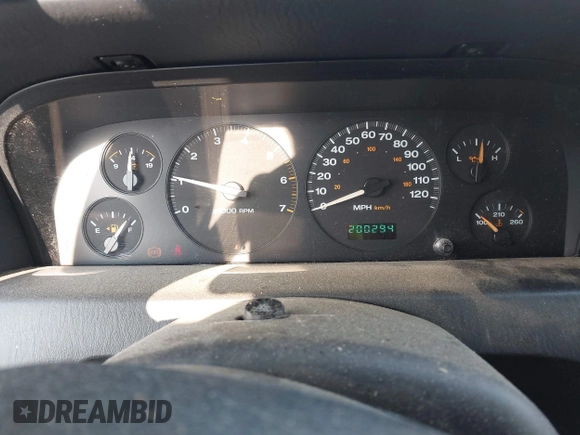 2004 Jeep Grand Cherokee Laredo с VIN 1J4GW48S14C223205, выставлен на аукционе IAAI как лот 42797308 с пробегом 200 294 миль миль и . История ставок и продаж доступна на DreamBid. Изображение 7.