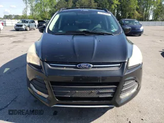 2013 Ford Escape SE with VIN 1FMCU0G92DUD18329, listed as a Copart auction lot 51895985 with 152,066 mi miles and Salvage Title. Bid and sale history available at carsss.com. Image 5.