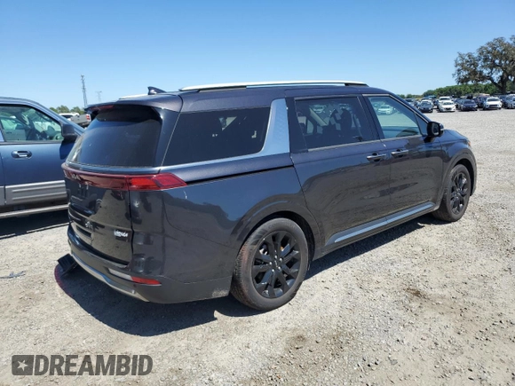 2023 Kia Carnival SX with VIN KNDNE5H39P6269124, listed as a Copart auction lot 49435825 with 22,107 mi miles and Salvage Title. Bid and sale history available at carsss.com. Image 3.