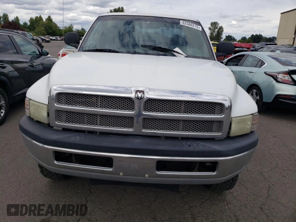 2002 Dodge 2500 with VIN 3B7KF23Z52M259578, listed as a Copart auction lot 62566215 with 142,666 mi miles and Clean title. Bid and sale history available at DreamBid. Image 5.