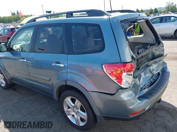 2010 Subaru Forester X Premium with VIN JF2SH6CC2AG743585, listed as a IAAI auction lot 42110290 with 263,942 mi miles and . Bid and sale history available at DreamBid. Image 19.
