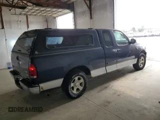 2002 Ford F-150 XL with VIN 1FTRX17W72NA16561, listed as a Copart auction lot 50938395 with 160,088 mi miles and Clean Title. Bid and sale history available at carsss.com. Image 3.