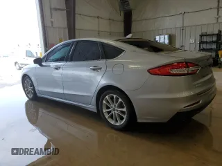 2020 Ford Fusion SE z VIN 3FA6P0LUXLR194471, wystawiony jako Copart lot #55616175 z przebiegiem 94 169 mil mil oraz Tytuł czysty. Historia ofert i sprzedaży dostępna na DreamBid. Obrazek 2.