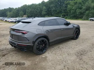 2022 Lamborghini Urus z VIN ZPBUA1ZL1NLA20127, wystawiony jako Copart lot #67639304 z przebiegiem 4918 mil mil oraz Szkody całkowita. Historia ofert i sprzedaży dostępna na DreamBid. Obrazek 3.