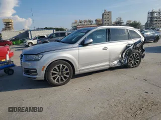 2017 Audi Q7 Premium Plus with VIN WA1LAAF78HD000508, listed as a Copart auction lot 62464605 with 112,065 mi miles and Salvage title. Bid and sale history available at DreamBid. Image 1.