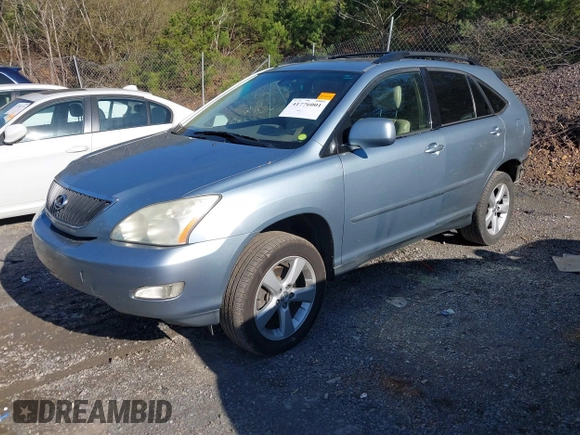2004 Lexus RX 330 with VIN JTJGA31UX40040426, listed as a IAAI auction lot 41776001 with 259,946 mi miles. Bid and sale history available at carsss.com. Image 17.