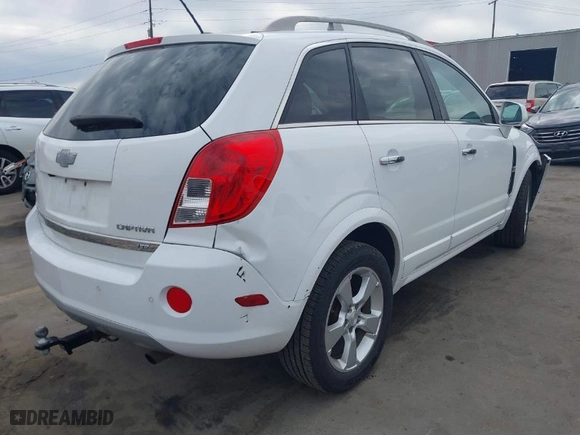 2013 Chevrolet Captiva Sport Fleet LTZ with VIN 3GNAL4EK8DS616970, listed as a IAAI auction lot 41882682 with 140,759 mi miles. Bid and sale history available at carsss.com. Image 4.