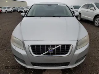 2008 Volvo V70 with VIN YV1BW982181019304, listed as a Copart auction lot 72637474 with 264,979 mi miles and Salvage title. Bid and sale history available at DreamBid. Image 5.