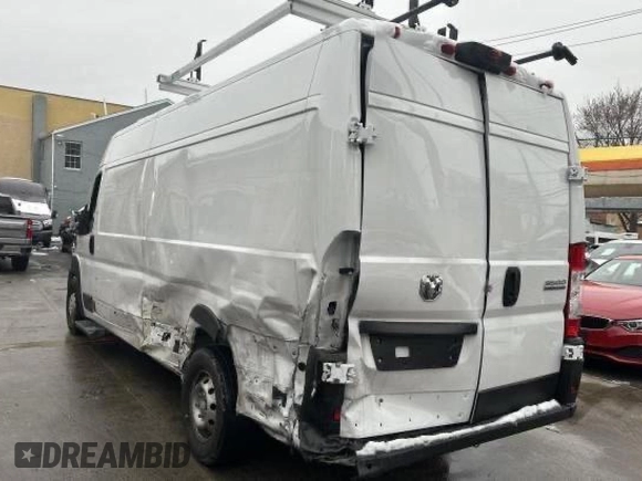 2023 Ram ProMaster Cargo with VIN 3C6MRVJG1PE585051, listed as a Copart auction lot 48306465 with 7,140 mi miles and Clean Title. Bid and sale history available at DreamBid. Image 3.