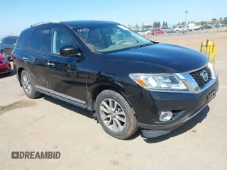 2014 Nissan Pathfinder SL with VIN 5N1AR2MM7EC613043, listed as a IAAI auction lot 41948802 with 149,642 mi miles. Bid and sale history available at carsss.com. Image 1.