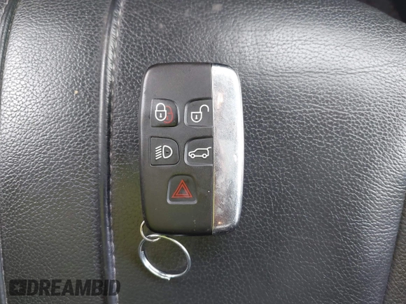 2016 Land Rover LR4 HSE with VIN SALAG2V67GA788085, listed as a IAAI auction lot 41752330 with 103,072 mi miles and . Bid and sale history available at DreamBid. Image 11.