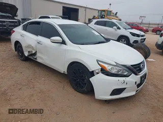 2018 Nissan Altima SR with VIN 1N4AL3APXJC153788, listed as a IAAI auction lot 41207298 with 160,194 mi miles and . Bid and sale history available at DreamBid. Image 1.