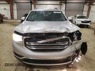 2017 GMC Acadia SLT z VIN 1GKKNMLA5HZ273663, wystawiony jako Copart lot #53331885 z przebiegiem 136 467 mil mil oraz Czysty tytuł • Clean title. Historia ofert i sprzedaży dostępna na DreamBid. Obrazek 5.