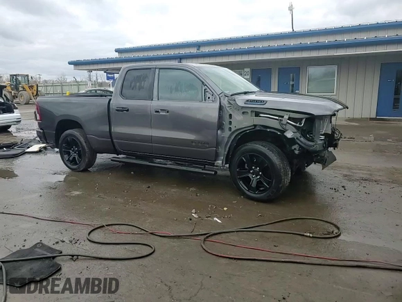 2024 Ram 1500 Big Horn z VIN 1C6RRFBG5RN156763, wystawiony jako Copart lot #50502885 z przebiegiem 8 329 mil mil oraz Szkoda całkowita • Salvage title. Historia ofert i sprzedaży dostępna na DreamBid. Obrazek 14.
