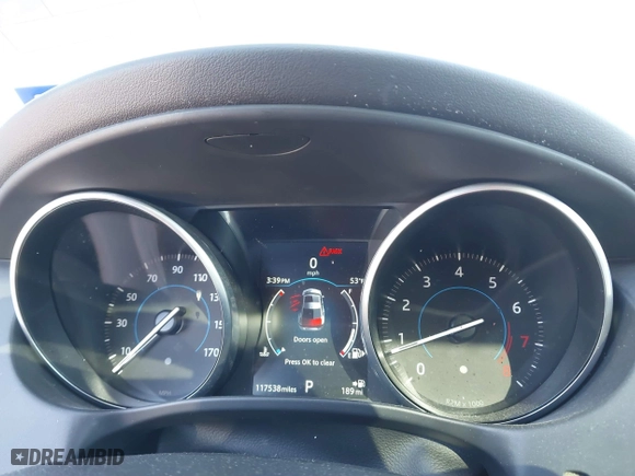 2018 Jaguar XE 25t with VIN SAJAR4FXXJCP31218, listed as a IAAI auction lot 41406848 with 117,538 mi miles. Bid and sale history available at carsss.com. Image 7.