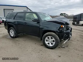 2024 Toyota 4Runner SR5 Premium with VIN JTENU5JR5R6221832, listed as a Copart auction lot 49089625 with 22,929 mi miles and Salvage Title. Bid and sale history available at carsss.com. Image 13.