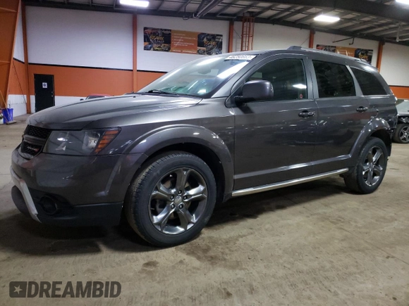 2015 Dodge Journey Crossroad z VIN 3C4PDDGGXFT519212, wystawiony jako Copart lot #46250663 z przebiegiem 128 417 mil mil oraz Szkoda całkowita • Salvage title. Historia ofert i sprzedaży dostępna na DreamBid. Obrazek 1.
