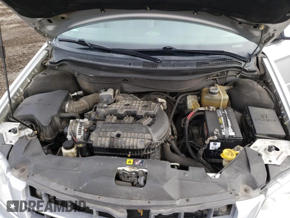 2008 Chrysler Pacifica Limited with VIN 2A8GF78X18R662669, listed as a Copart auction lot 68094954 with 128,570 mi miles and Clean title. Bid and sale history available at DreamBid. Image 12.