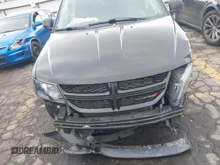 2019 Dodge Journey Crossroad with VIN 3C4PDCGGXKT717700, listed as a IAAI auction lot 41519645 with 105,985 mi miles and . Bid and sale history available at DreamBid. Image 6.