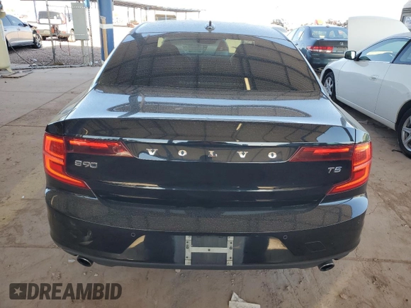 2017 Volvo S90 Momentum z VIN YV1102AK3H1006357, wystawiony jako Copart lot #43386755 z przebiegiem 129 043 mil mil oraz Tytuł czysty. Historia ofert i sprzedaży dostępna na DreamBid. Obrazek 6.