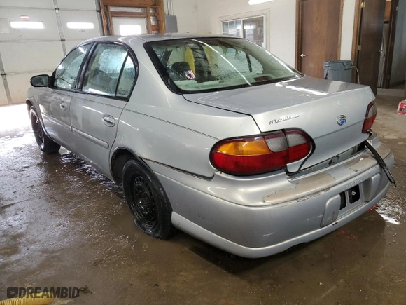 2000 Chevrolet Malibu with VIN 1G1ND52J0Y6130410, listed as a Copart auction lot 44413365 with 189,706 mi miles and Salvage Title. Bid and sale history available at carsss.com. Image 2.
