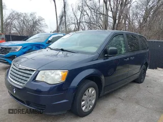 2008 Chrysler Town & Country LX with VIN 2A8HR44H68R743840, listed as a IAAI auction lot 41829643 with 183,696 mi miles. Bid and sale history available at carsss.com. Image 2.