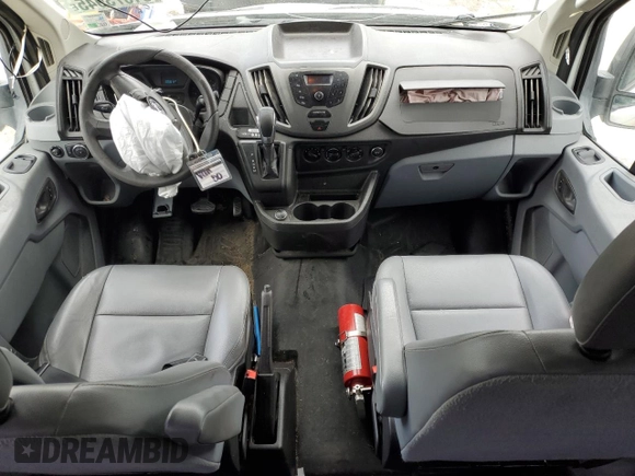 2018 Ford Transit с VIN 1FTYE2CM1JKB06591, выставлен на аукционе Copart как лот 54611555 с пробегом 205 814 миль миль и Списание • Salvage title. История ставок и продаж доступна на DreamBid. Изображение 8.
