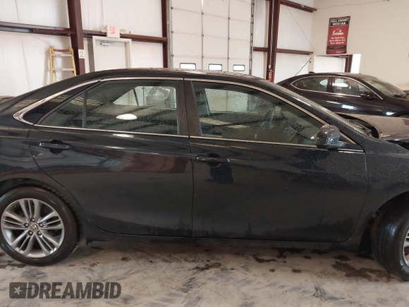 2015 Toyota Camry XLE with VIN 4T1BF1FK1FU094425, listed as a IAAI auction lot 41961648 with 191,458 mi miles. Bid and sale history available at carsss.com. Image 13.