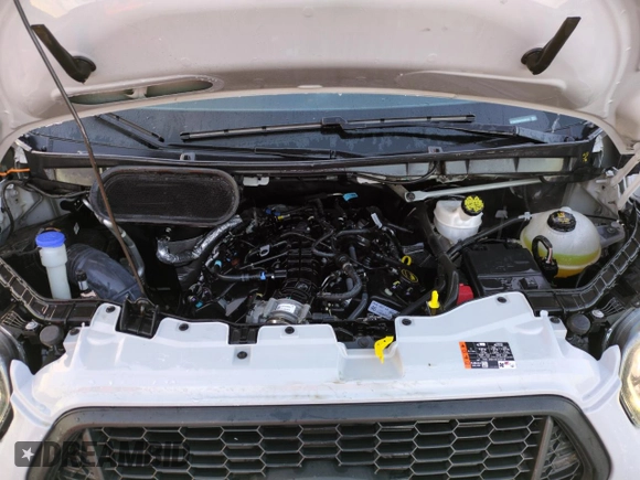 2023 Ford Transit with VIN 1FTBR2DG3PKA80135, listed as a Copart auction lot 46504465 with 21,334 mi miles and Salvage title. Bid and sale history available at DreamBid. Image 11.