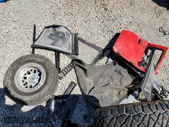 2018 Jeep Wrangler Unlimited Sport S with VIN 1C4HJXDG8JW132700, listed as a Copart auction lot 56064985 with Not provided miles and Salvage title. Bid and sale history available at DreamBid. Image 12.