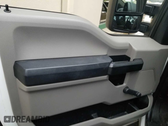 2018 Ford F-250 XL with VIN 1FT7X2B66JEC27091, listed as a IAAI auction lot 42777784 with 179,289 mi miles and . Bid and sale history available at DreamBid. Image 20.