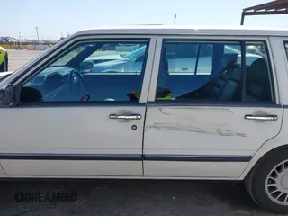1993 Volvo 960 z VIN YV1KW9517P0010929, wystawiony jako IAAI lot #42159784 z przebiegiem 246 735 mil mil oraz . Historia ofert i sprzedaży dostępna na DreamBid. Obrazek 14.