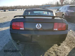 2005 Ford Mustang Deluxe с VIN 1ZVFT84N155192204, выставлен на аукционе Copart как лот 48663695 с пробегом Не указан миль и На запчасти • Non repairable. История ставок и продаж доступна на DreamBid. Изображение 6.