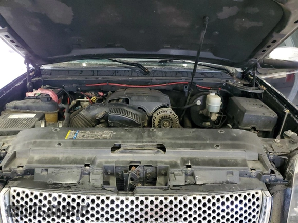 2008 GMC Yukon XL SLE w/3SA with VIN 1GKFC16068R147935, listed as a Copart auction lot 73584174 with 395,875 mi miles and Salvage Title. Bid and sale history available at carsss.com. Image 12.