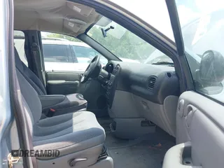 2005 Dodge Caravan SE z VIN 1D4GP24RX5B126816, wystawiony jako IAAI lot #42249235 z przebiegiem 152 638 mil mil oraz . Historia ofert i sprzedaży dostępna na DreamBid. Obrazek 5.