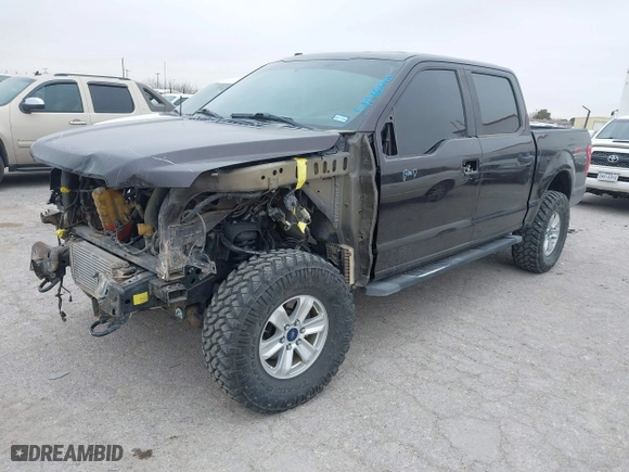 2018 Ford F-150 XL with VIN 1FTEW1EP2JFA18353, listed as a IAAI auction lot 41401916 with 91,487 mi miles. Bid and sale history available at carsss.com. Image 17.