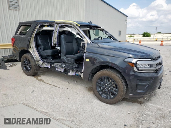 2024 Ford Expedition XLT with VIN 1FMJU1H81REA84415, listed as a Copart auction lot 55131825 with 3,389 mi miles and Salvage title. Bid and sale history available at DreamBid. Image 4.