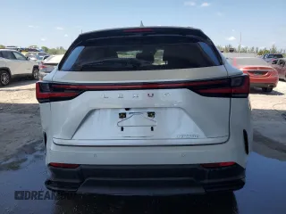 2024 Lexus NX 250 Premium with VIN JTJGDCAZ1R5017114, listed as a Copart auction lot 54422465 with 38,046 mi miles and Clean title. Bid and sale history available at DreamBid. Image 6.