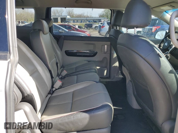 2015 Kia Sedona EX with VIN KNDMC5C14F6050738, listed as a Copart auction lot 52596095 with 142,551 mi miles and Salvage Title. Bid and sale history available at carsss.com. Image 11.