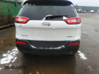 2015 Jeep Cherokee Latitude с VIN 1C4PJMCB5FW509555, выставлен на аукционе IAAI как лот 41146991 с пробегом 173 745 миль миль и . История ставок и продаж доступна на DreamBid. Изображение 16.