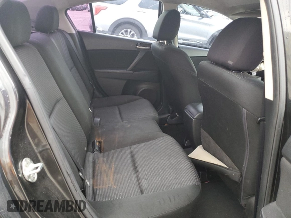 2013 Mazda 3 i Sport with VIN JM1BL1UP5D1847349, listed as a Copart auction lot 61378075 with 157,963 mi miles and Salvage title. Bid and sale history available at DreamBid. Image 10.