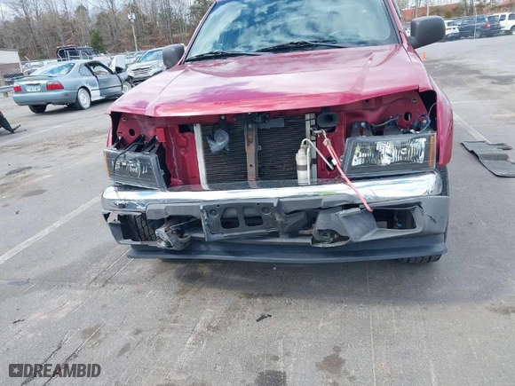 2005 Chevrolet Colorado 1SF LS Z71 with VIN 1GCDT136458252793, listed as a IAAI auction lot 41792584 with 206,195 mi miles. Bid and sale history available at carsss.com. Image 6.
