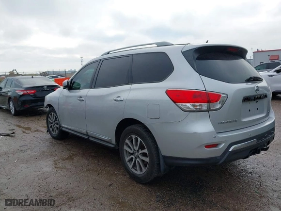 2014 Nissan Pathfinder SV with VIN 5N1AR2MN8EC663054, listed as a IAAI auction lot 41023768 with 177,994 mi miles. Bid and sale history available at carsss.com. Image 3.