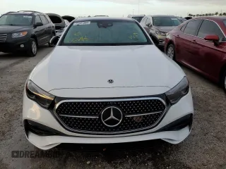 2024 Mercedes-Benz E-Class E 350 with VIN W1KLF4HB4RA042239, listed as a Copart auction lot 75121384 with 0 mi miles and Non Repairable. Bid and sale history available at carsss.com. Image 5.