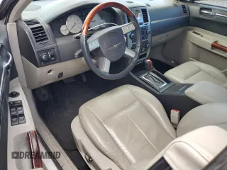 2005 Chrysler 300 with VIN 2C3AA53G55H507149, listed as a Copart auction lot 69398654 with 62,072 mi miles and Salvage Title. Bid and sale history available at carsss.com. Image 8.