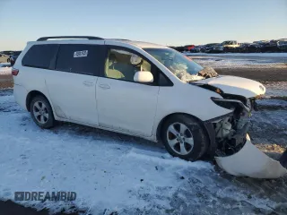 2015 Toyota Sienna LE AAS with VIN 5TDKK3DC6FS587173, listed as a Copart auction lot 45931635 with 0 mi miles and Non Repairable. Bid and sale history available at carsss.com. Image 4.