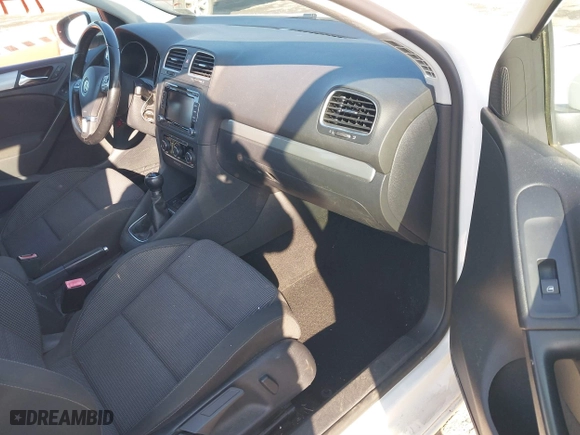 2013 Volkswagen Golf TDI w/Sunroof & Nav with VIN WVWNM7AJ5DW127811, listed as a IAAI auction lot 41417955 with 138,177 mi miles. Bid and sale history available at carsss.com. Image 5.