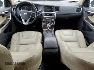 2015 Volvo V60 Cross Country T5 with VIN YV4612HK9F1000202, listed as a Copart auction lot 43557565 with 75,398 mi miles and Salvage Title. Bid and sale history available at carsss.com. Image 8.